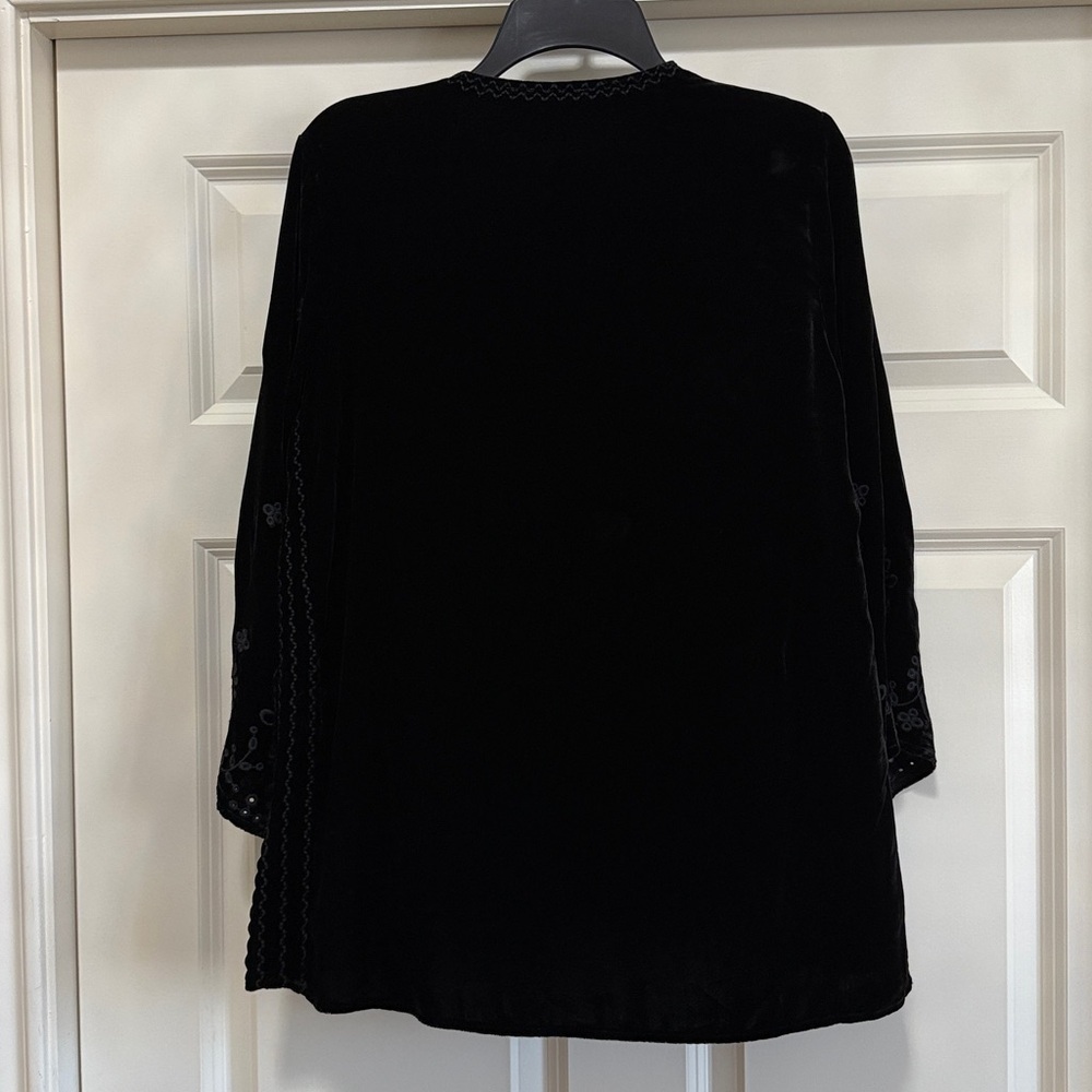 Johnny Was Womens Velvet Silk-Blend Tunic, black size tags removed Size S - Picture 3 of 6